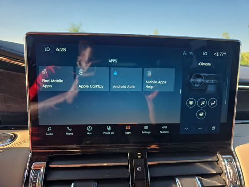 Certified 2023 Lincoln Navigator Reserve AWD/4WD image 22