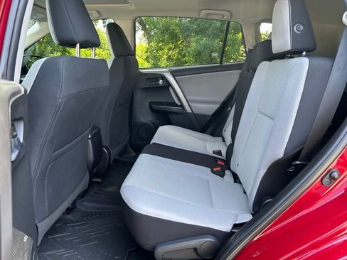 Used 2018 Toyota RAV4 Adventure AWD/4WD image 21