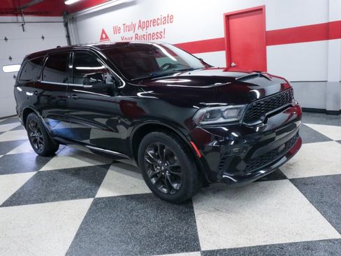 Used 2022 Dodge Durango GT RWD image 3