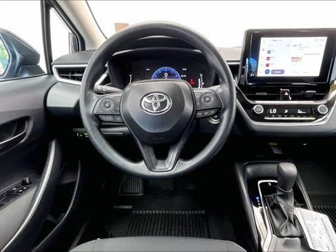 Used 2026 Toyota Corolla LE w/ LE Premium Package FWD image 4