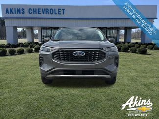 Used 2025 Ford Escape SE FWD video 2
