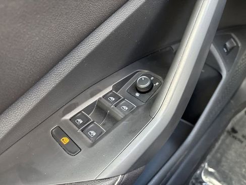 Used 2025 Volkswagen Jetta S image 22