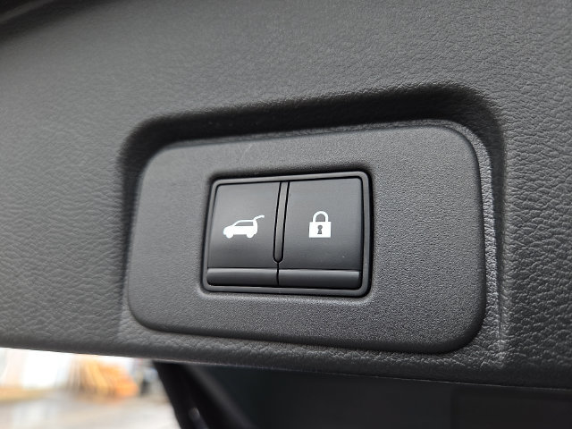 Used 2023 Nissan Rogue SL AWD/4WD image 28