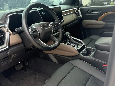 Used 2024 GMC Canyon Denali AWD/4WD image 10