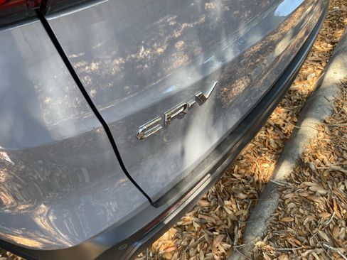 Used 2024 Honda CR-V EX-L image 12