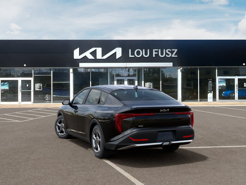 New 2027 Kia K4 FWD image 4