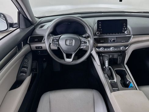 Used 2020 Honda Accord LX image 18