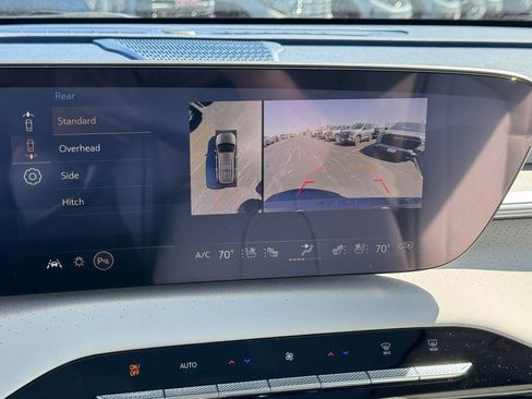 New 2026 Buick Enclave Avenir w/ Super Cruise Package AWD/4WD image 31