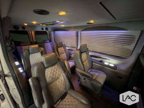 Used 2024 Mercedes-Benz Sprinter 2500 image 10
