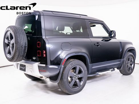 Used 2022 Land Rover Defender 90 S image 5