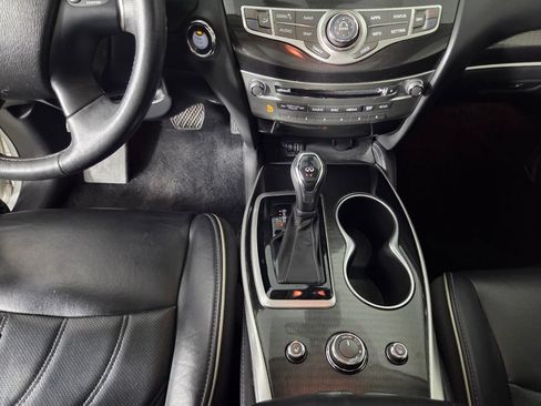 Used 2019 INFINITI QX60 Luxe w/ Essential Package FWD image 12