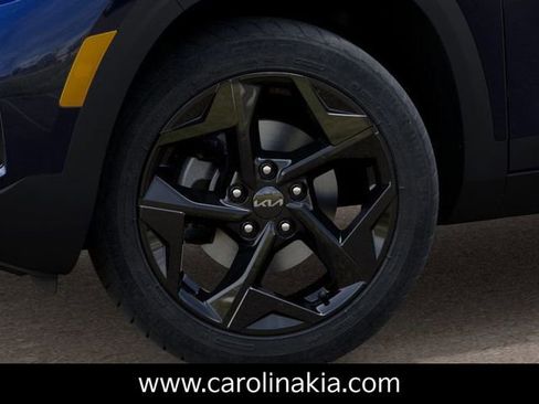 New 2026 Kia Seltos EX image 9