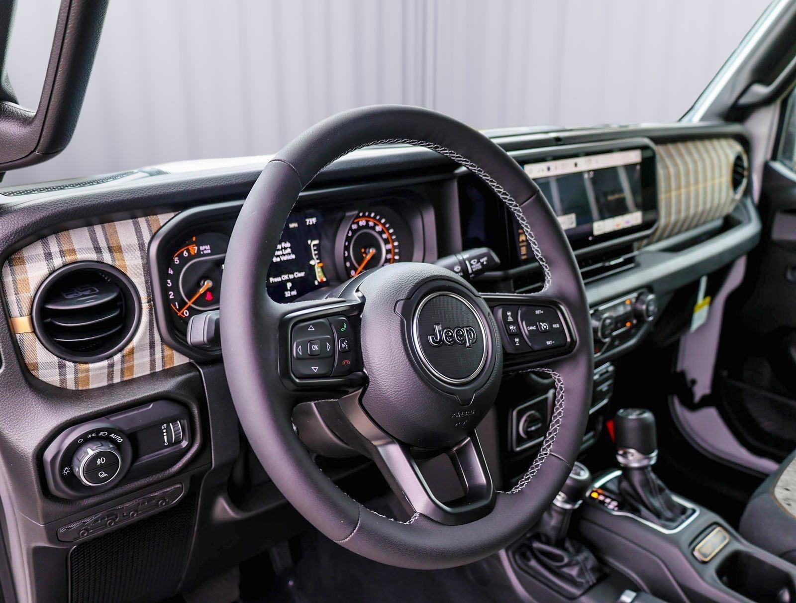 New 2026 Jeep Gladiator Sport AWD/4WD image 18