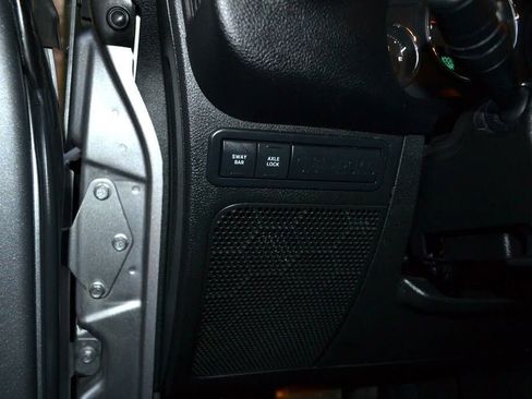 Used 2015 Jeep Wrangler Unlimited Rubicon w/ Dual Top Group image 16