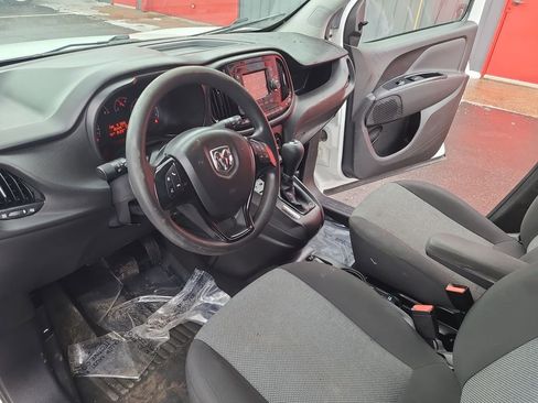 Used 2018 RAM ProMaster City Tradesman image 21