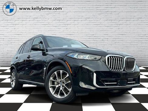 Certified 2025 BMW X5 xDrive40i image 1
