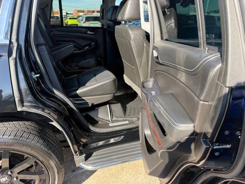 Used 2018 GMC Yukon SLT w/ HD Trailering Package image 14