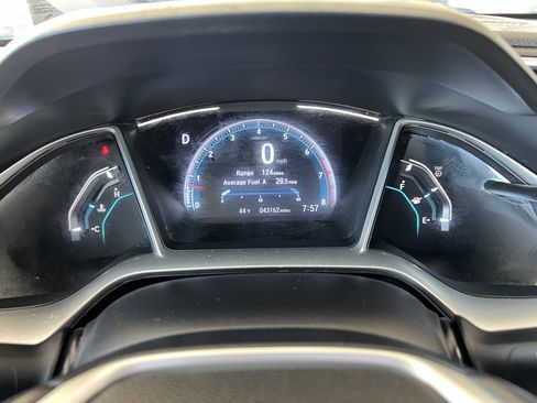 Used 2019 Honda Civic EX-L image 31