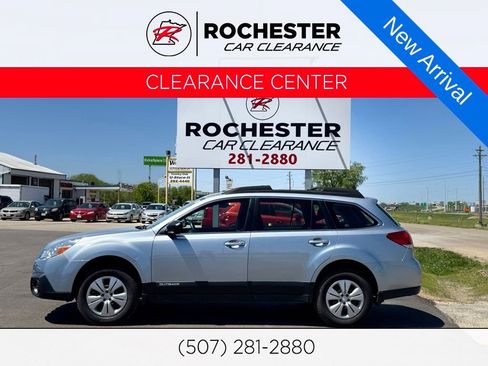 Used 2013 Subaru Outback 2.5i AWD/4WD image 1