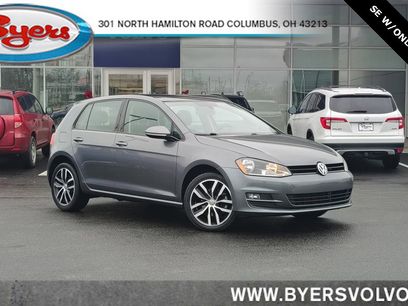 Used 2017 Volkswagen Golf SE