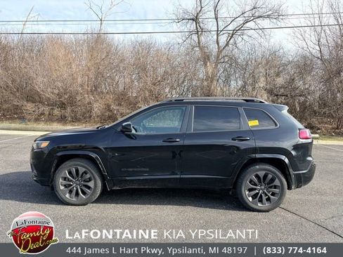 Used 2019 Jeep Cherokee High Altitude image 2