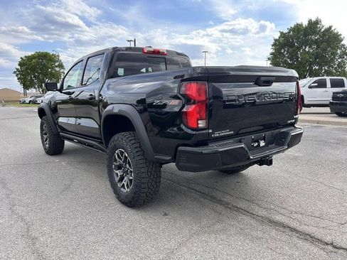 New 2026 Chevrolet Colorado ZR2 w/ Technology Package AWD/4WD image 2