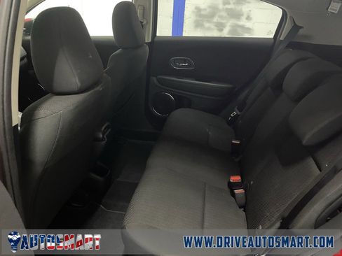 Used 2018 Honda HR-V EX image 15