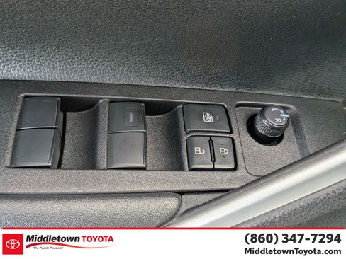 Certified 2025 Toyota Corolla Cross XLE AWD/4WD image 12