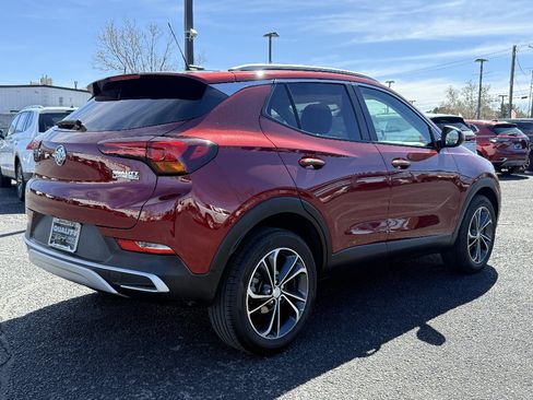 Used 2023 Buick Encore GX Select FWD image 5