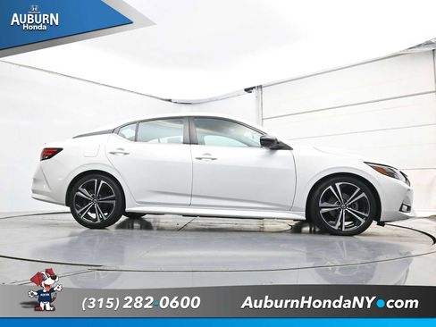 Used 2021 Nissan Sentra SR FWD image 26