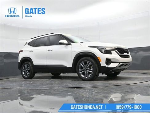 Used 2022 Kia Seltos S image 33