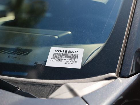 Used 2025 Ford Expedition Platinum w/ Driver's Package image 39