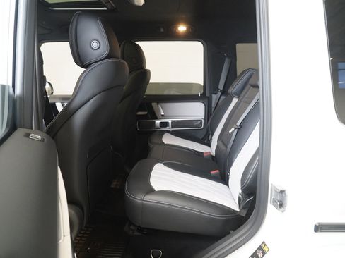 Certified 2025 Mercedes-Benz G 63 AMG 4MATIC image 13
