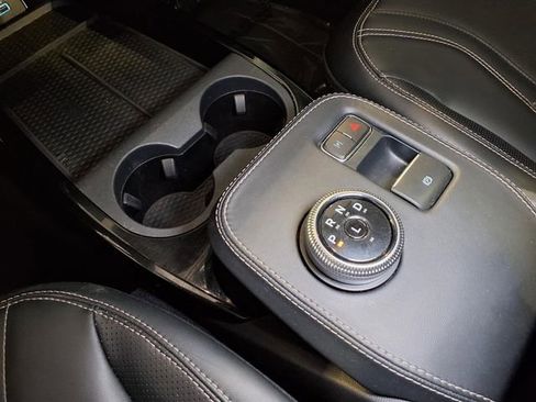 Used 2021 Ford Mustang Mach-E Premium image 7