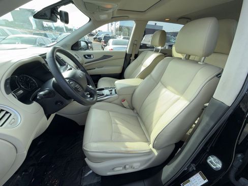 Used 2019 INFINITI QX60 Luxe w/ Essential Package image 10