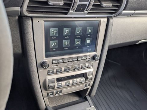 Used 2005 Porsche 911 Carrera S image 13