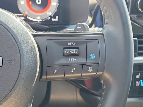 Used 2023 Nissan Pathfinder Platinum AWD/4WD image 27