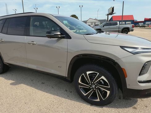 New 2026 Buick Enclave Sport Touring w/ Super Cruise Package image 2