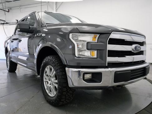 Used 2016 Ford F150 Lariat w/ Equipment Group 501A Mid AWD/4WD image 39