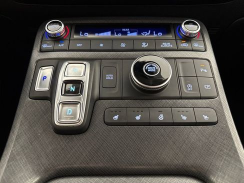 Used 2023 Hyundai Palisade Limited image 21