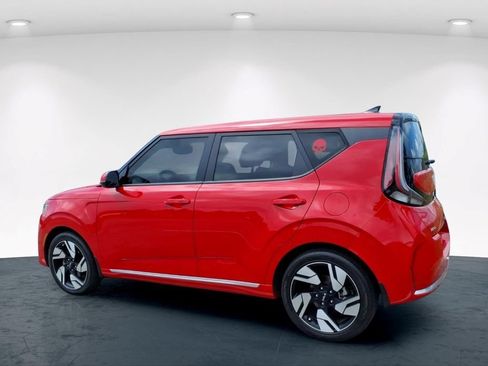 Used 2024 Kia Soul GT-Line w/ Option Group 020 FWD image 8