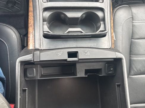 Used 2016 GMC Yukon Denali w/ Open Road Package image 21