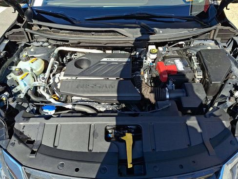 Used 2023 Nissan Rogue SL w/ SL Premium Package image 30