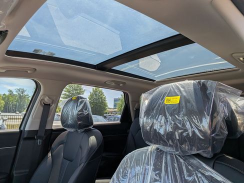 New 2026 Kia Sorento EX FWD image 17
