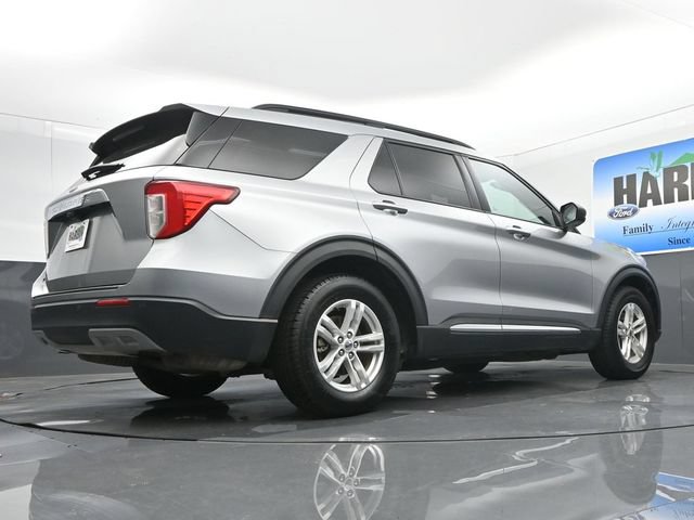 Used 2021 Ford Explorer XLT w/ Equipment Group 202A RWD image 14