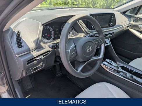 Certified 2022 Hyundai Sonata SEL w/ Preferred Accessory Package FWD image 13