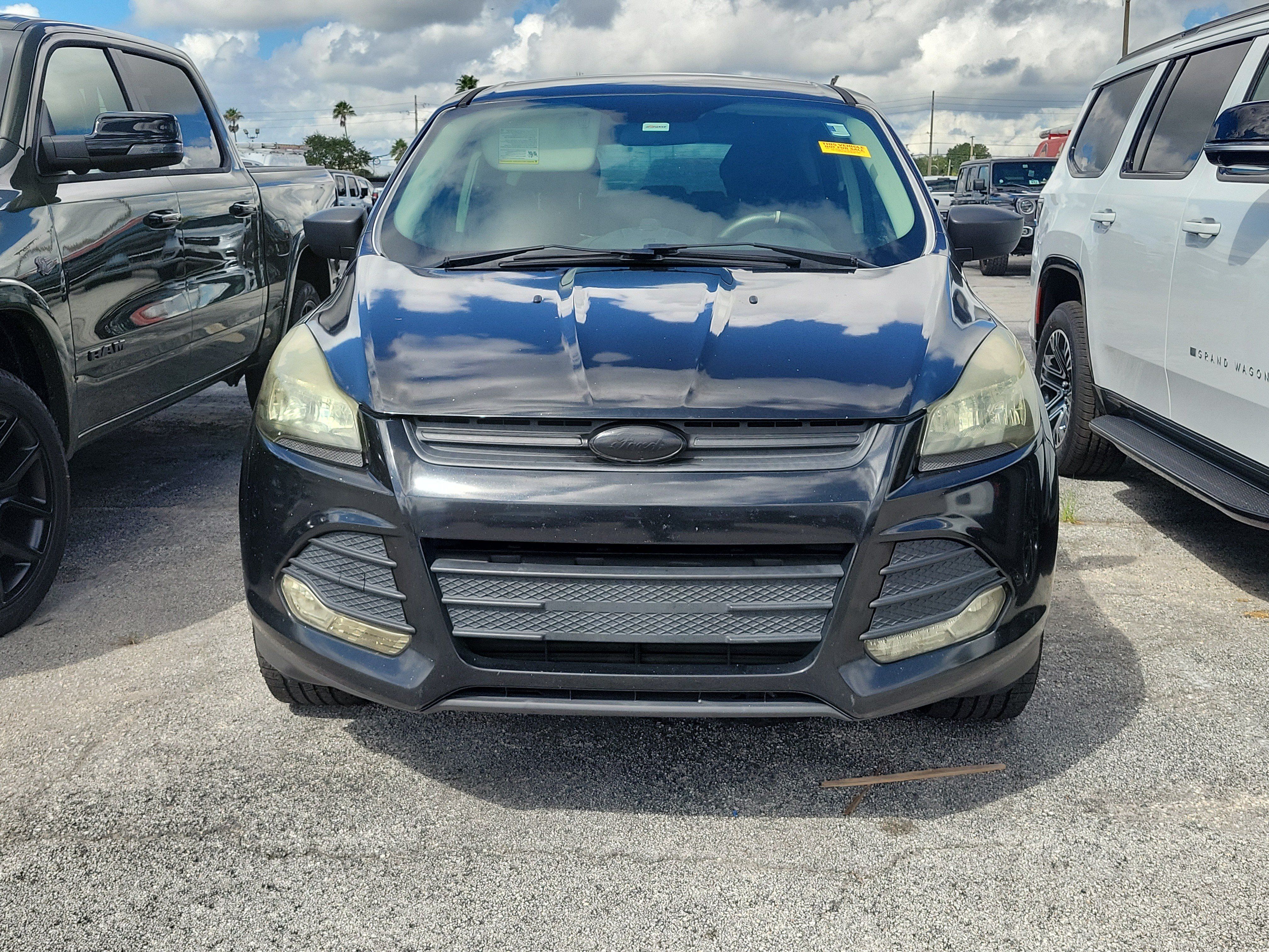Used 2013 Ford Escape S FWD image 2