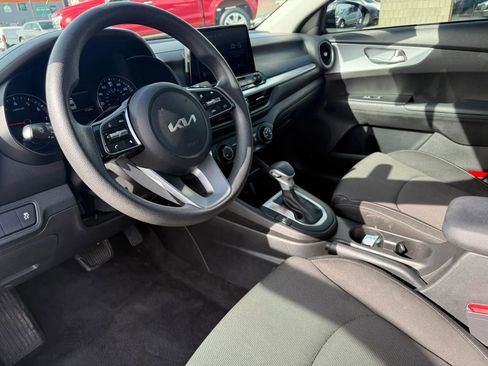 Used 2023 Kia Forte LXS image 6