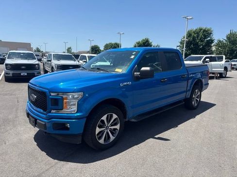 Used 2019 Ford F150 XL w/ Equipment Group 101A Mid AWD/4WD image 3