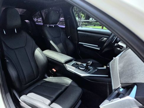 Used 2021 BMW M340i RWD image 6